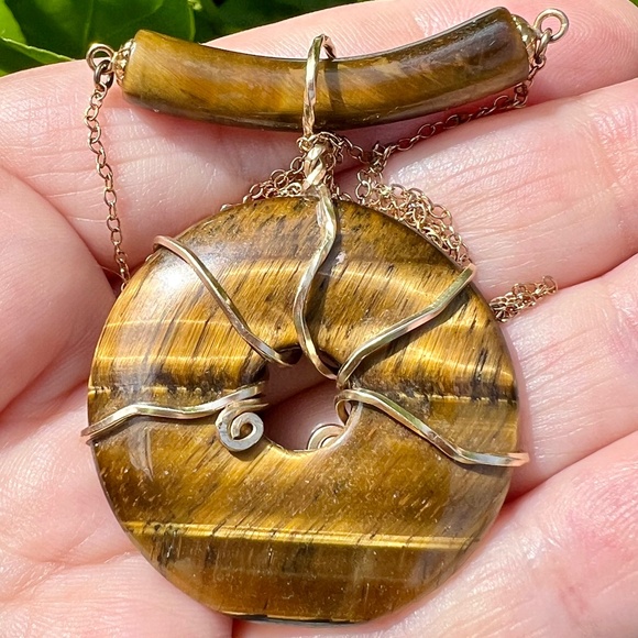 VINTAGE 1/20 12K GOLD FILLED LARGE TIGER EYE DISK PENDANT NECKLACE STATEMENT